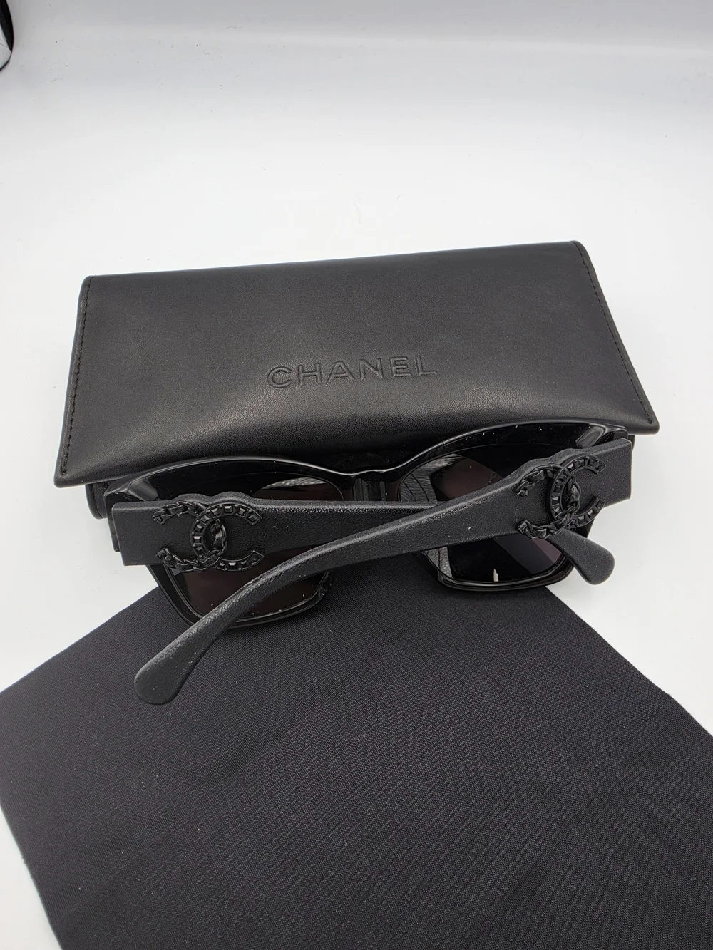 Chanel Black On Black CC Rhinestone Thick Cat-Eye Sunnies (FULL INC.)(NWOT)COA🖤